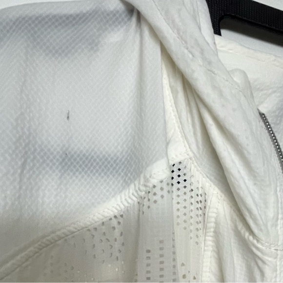 Athleta white windbreaker - Picture 7 of 16